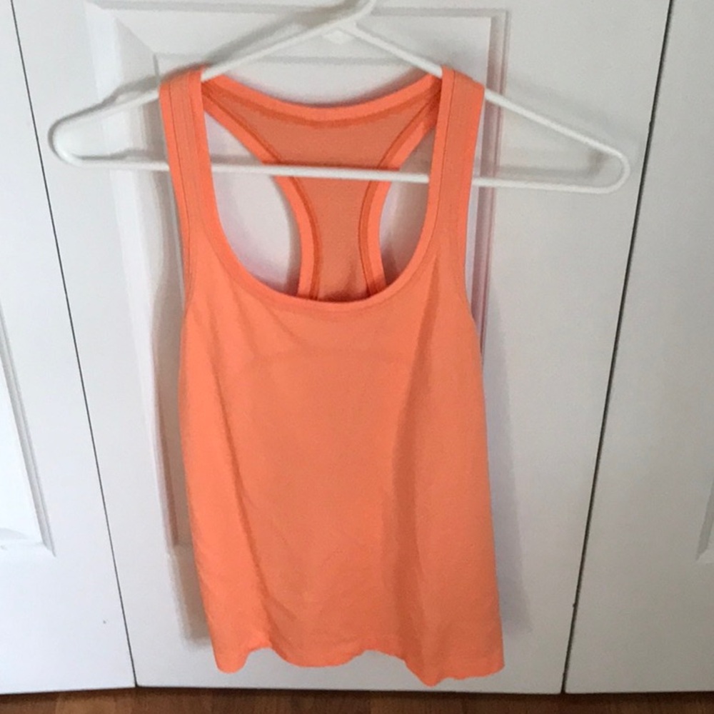 Lululemon top without tag size 6